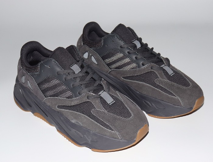 Adidas Yeezy Boost 700 Utility Black