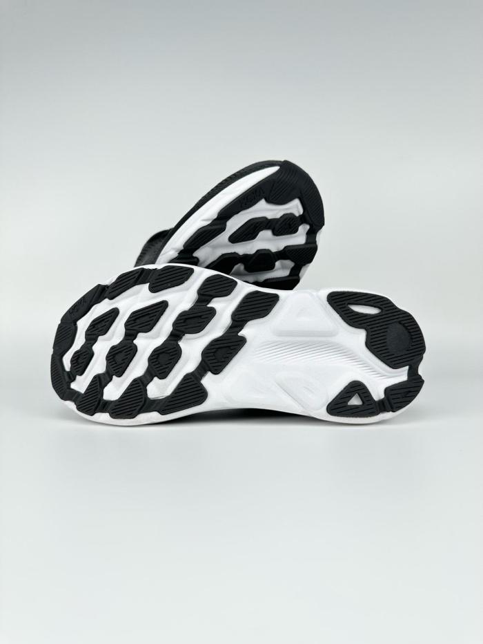 Hoka One One Clifton 9 Black White (Women's)