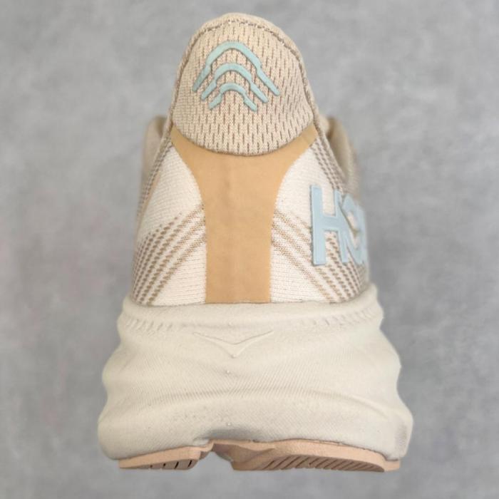 Hoka One One Clifton 9 Shifting Sand