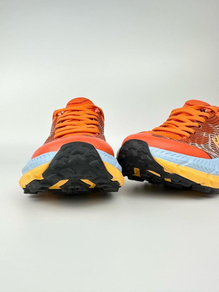 Hoka One One Mafate Speed 4 Puffin's Bill Orange