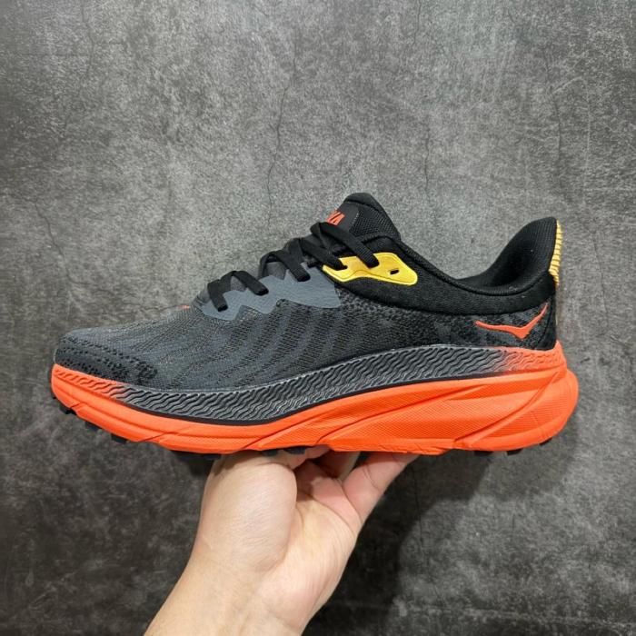Hoka One One Challenger ATR 7 Castlerock Flame