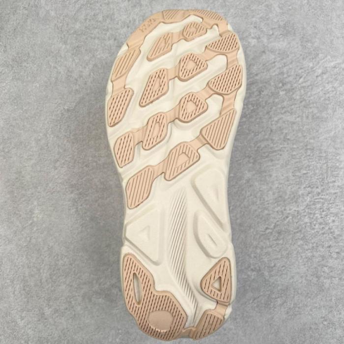 Hoka One One Clifton 9 Shifting Sand