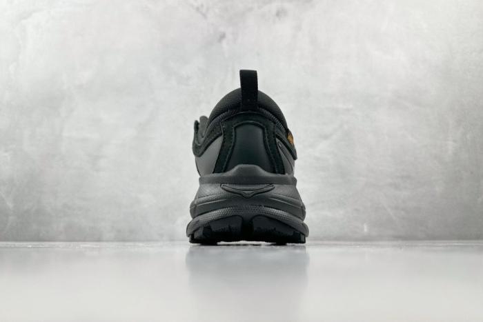 Hoka One One Tor Ultra Low Engineered Garments Black