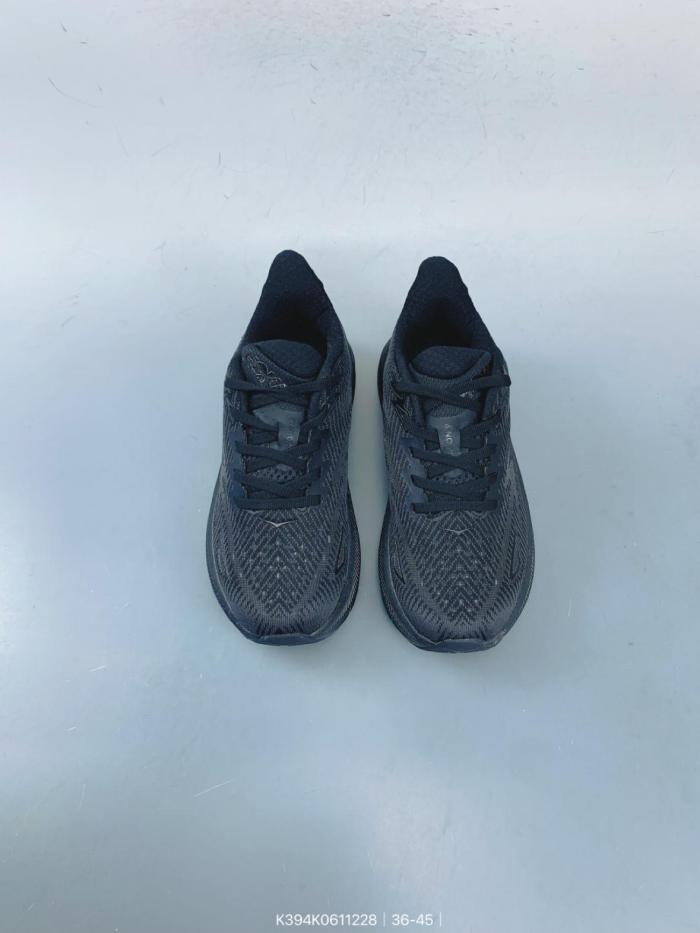 Hoka One One Clifton 9 Triple Black