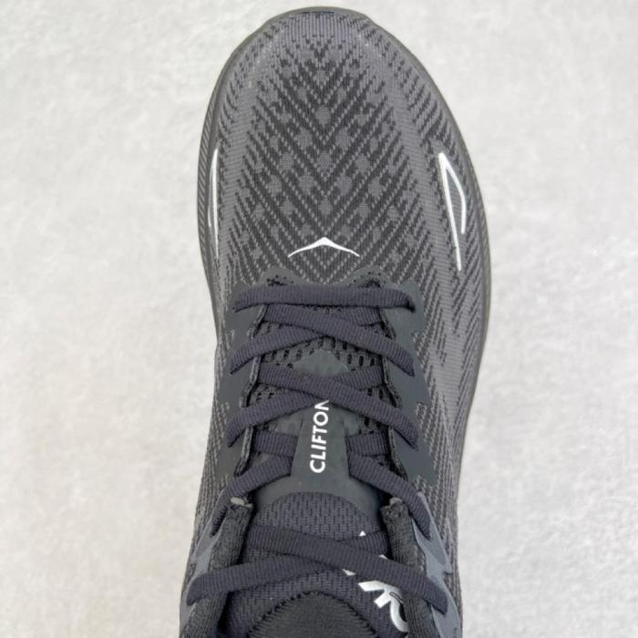 Hoka One One Clifton 9 Black White