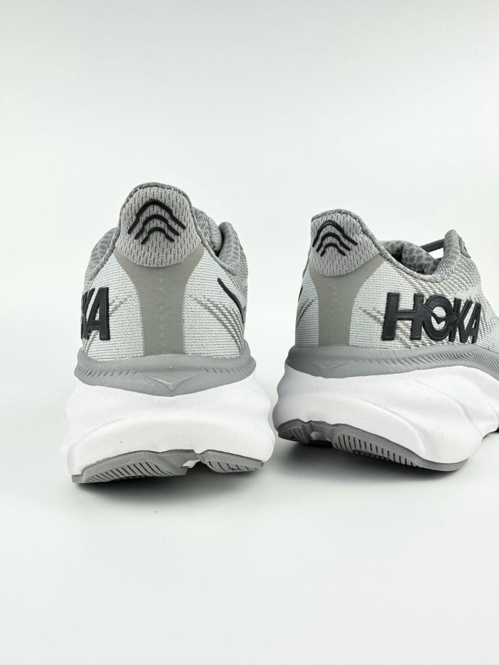 Hoka One One Clifton 9 Harbor Mist