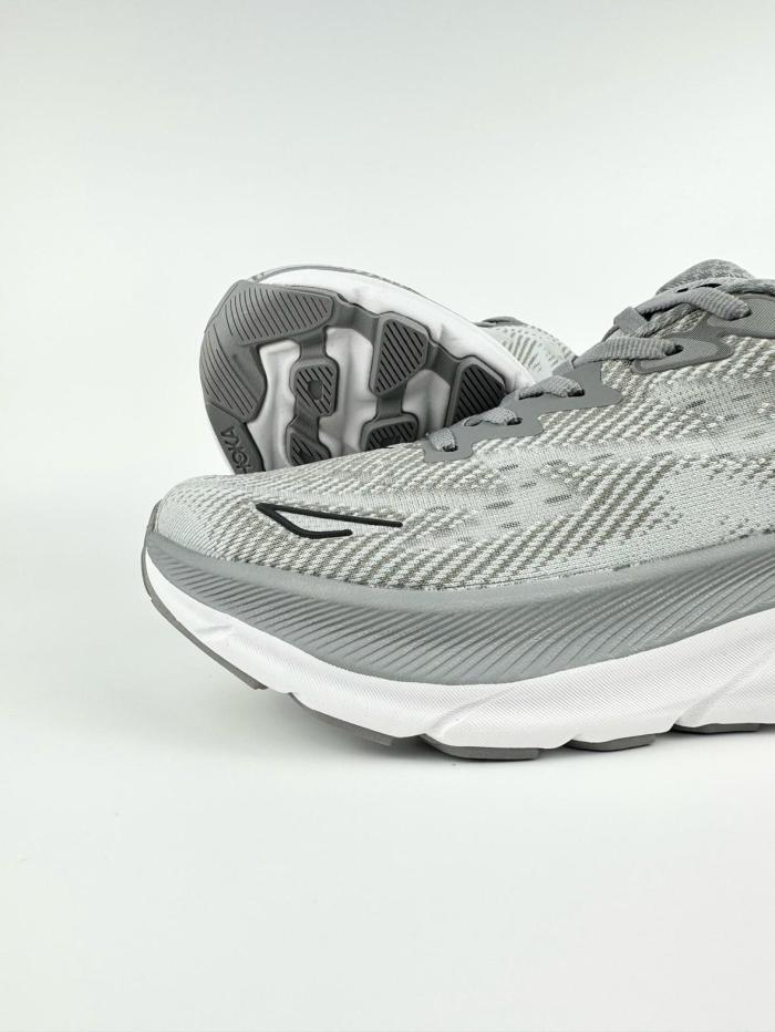 Hoka One One Clifton 9 Harbor Mist