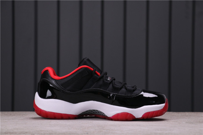 Jordan 11 Retro Low Bred