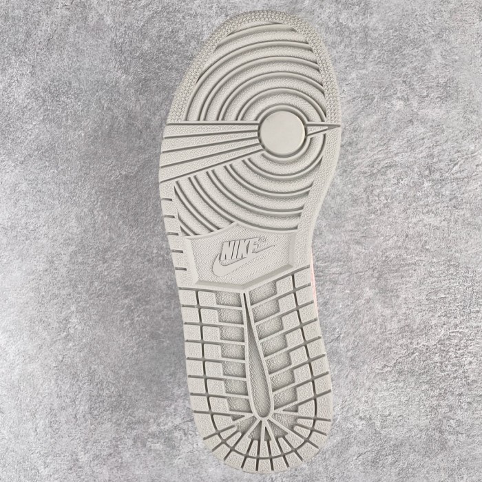 Jordan 1 Mid SE Light Iron Ore (W)