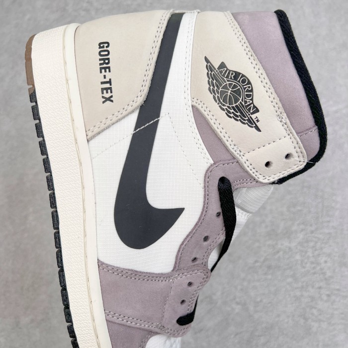 Jordan 1 Retro High Element Gore-Tex Light Bone