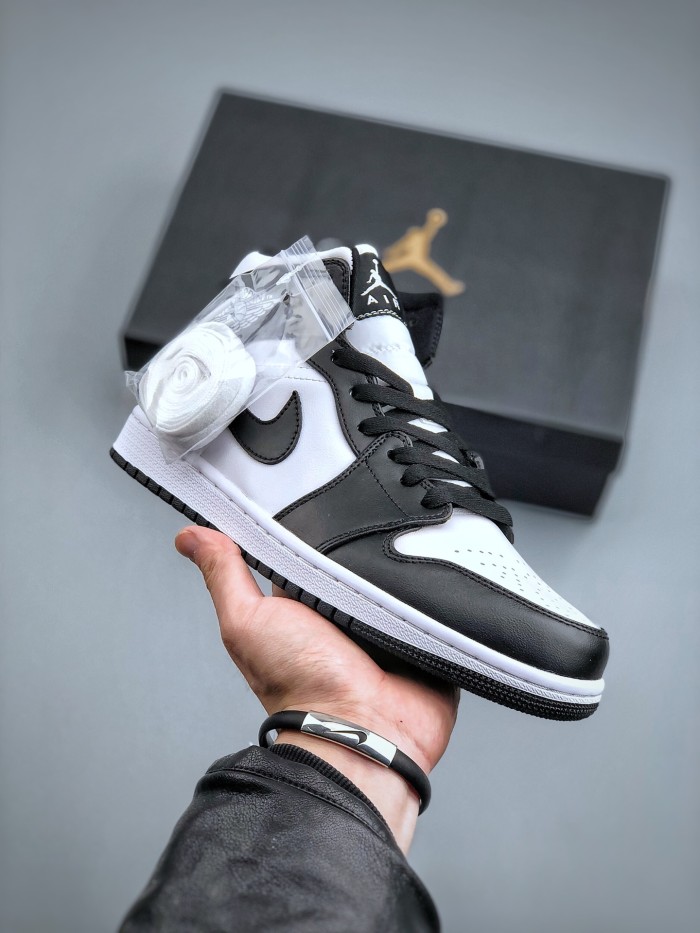 Jordan 1 Mid Panda (W)