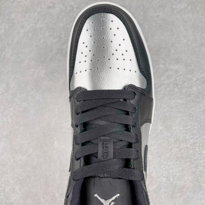 Jordan 1 Low SE Black Metallic Silver