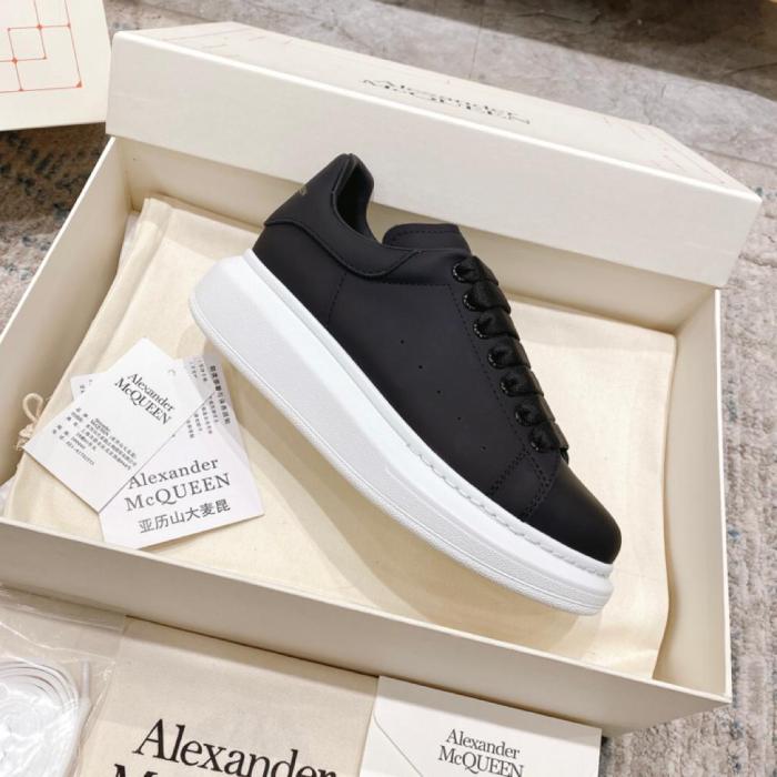 Alexander McQueen Oversized Black White Sole