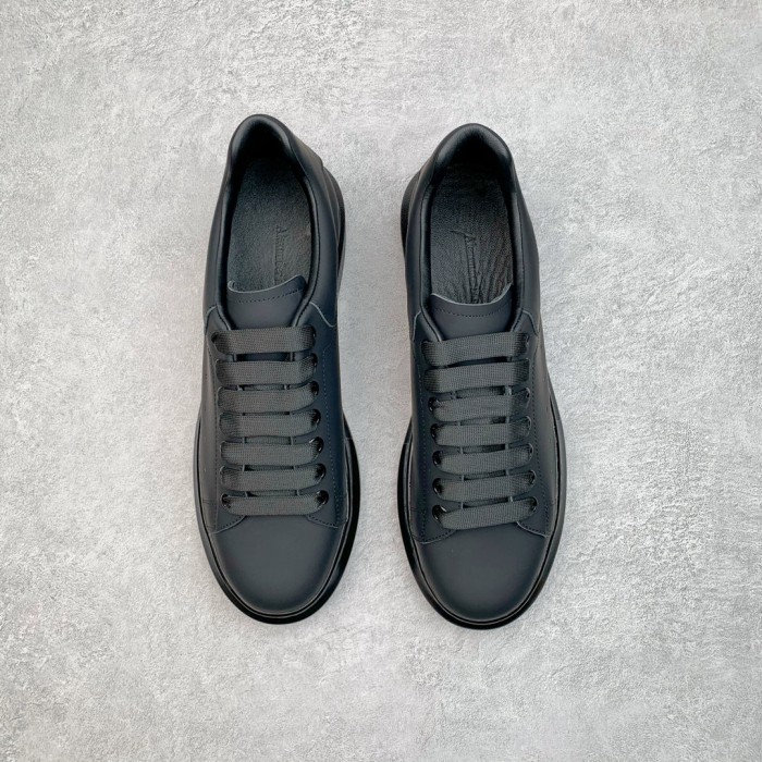 Alexander McQueen Oversized Black