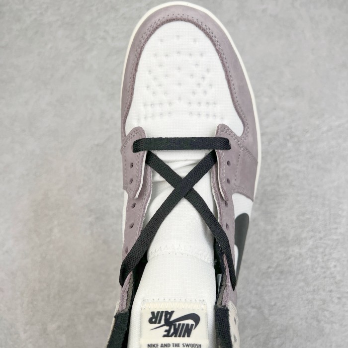 Jordan 1 Retro High Element Gore-Tex Light Bone