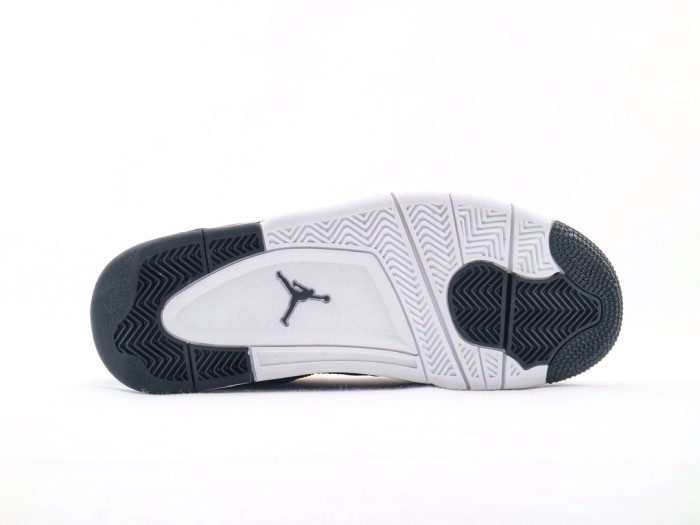 Jordan 4 Retro Royalty