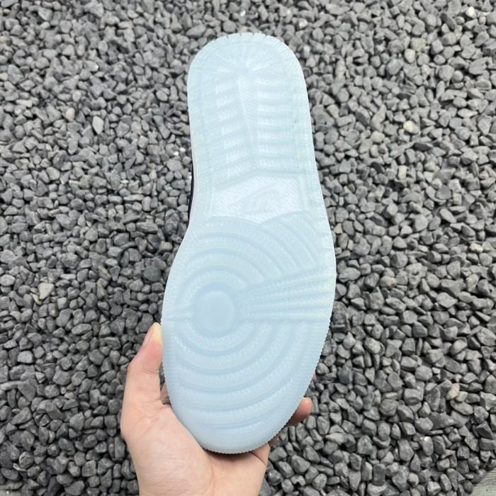 Jordan 1 Low SE Concord