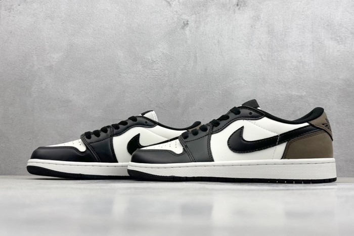 Jordan 1 Retro Low OG Mocha