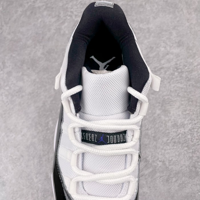 Jordan 11 Retro Low Concord