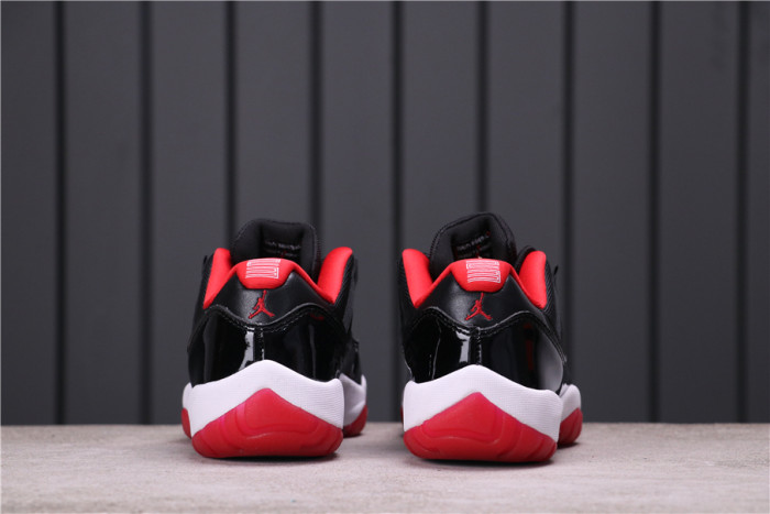 Jordan 11 Retro Low Bred