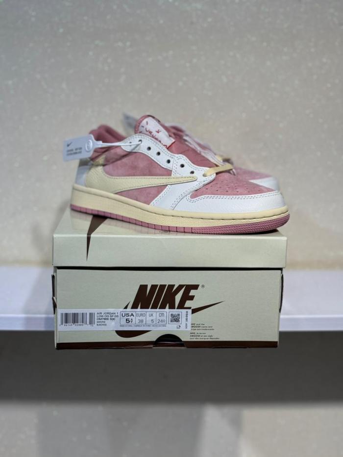 Jordan 1 Retro Low OG SP Travis Scott Pink