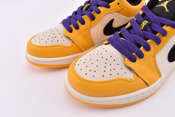 Jordan 1 Low Laser Orange (W)