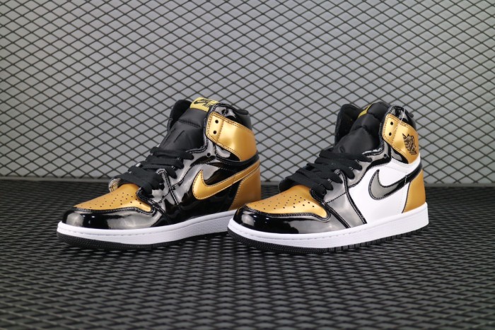 Jordan 1 Retro High NRG Patent Gold Toe