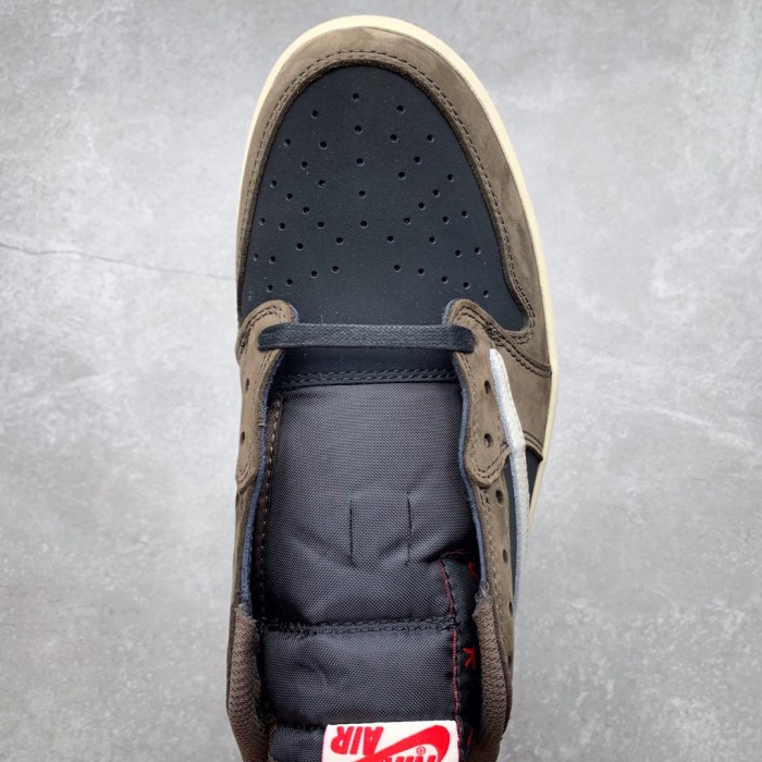 Jordan 1 Retro Low OG SP Travis Scott