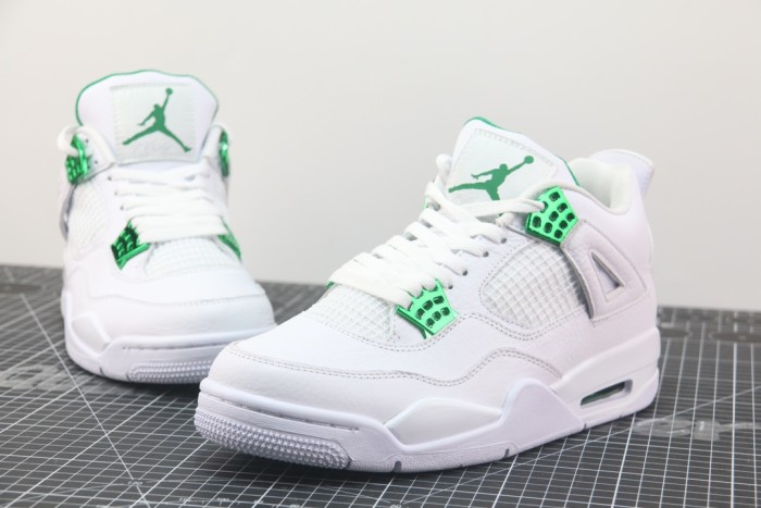 Jordan 4 Retro Metallic Green