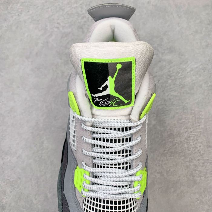Jordan 4 Retro SE 95 Neon