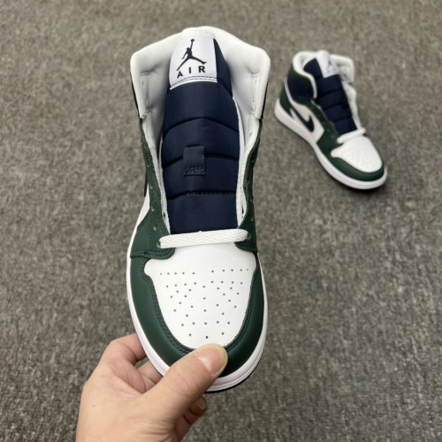 Jordan 1 Mid SE Seahawks (W)