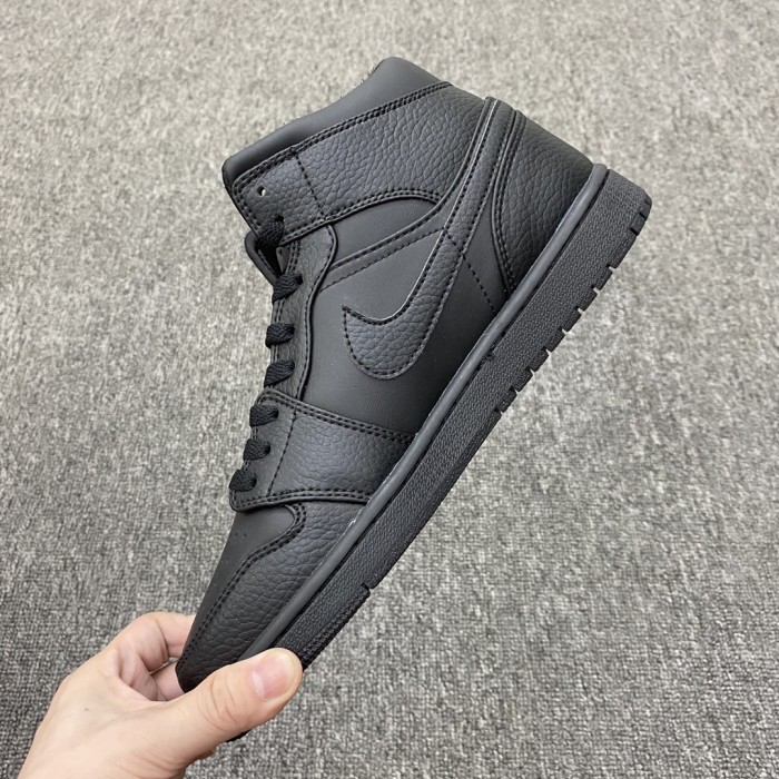 Jordan 1 Mid Triple Black