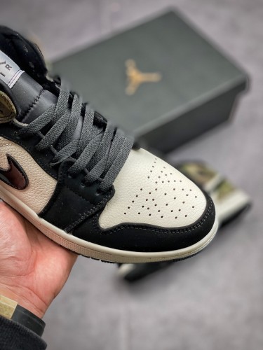 Jordan 1 Mid Camo (2020)