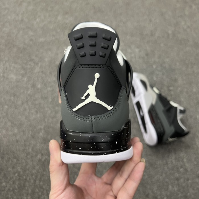 Jordan 4 Retro Fear Pack