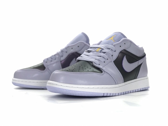 Jordan 1 Low Oxygen Purple (GS)