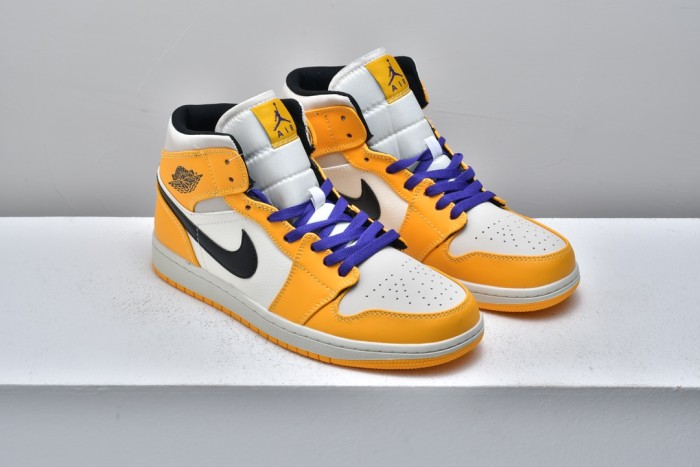 Jordan 1 Mid SE Lakers