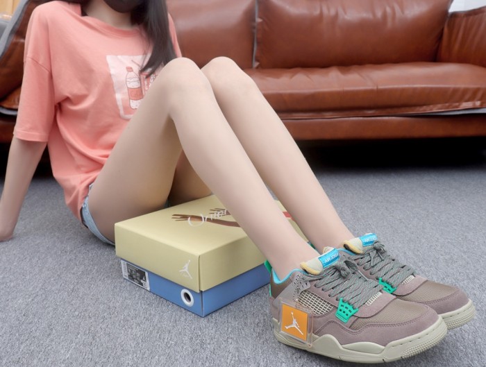 Jordan 4 Retro SP 30th Anniversary Union Taupe Haze