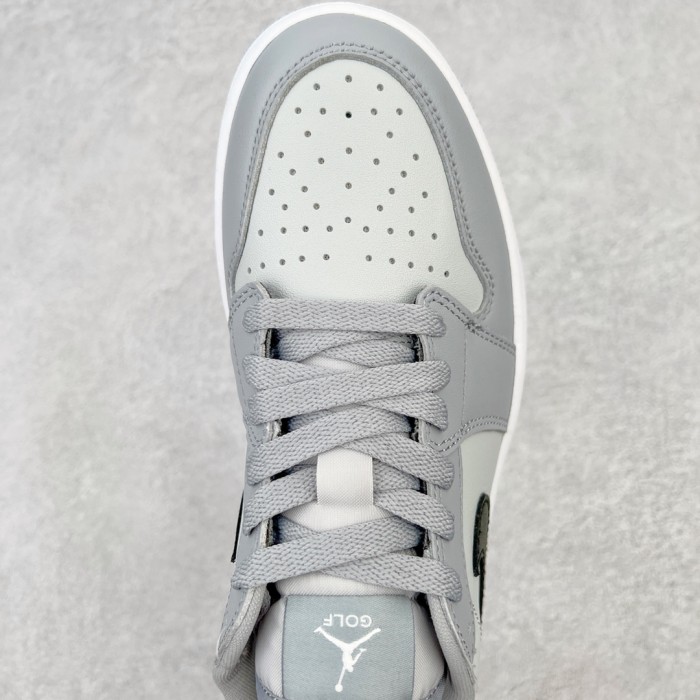 Jordan 1 Retro Low Golf Wolf Grey