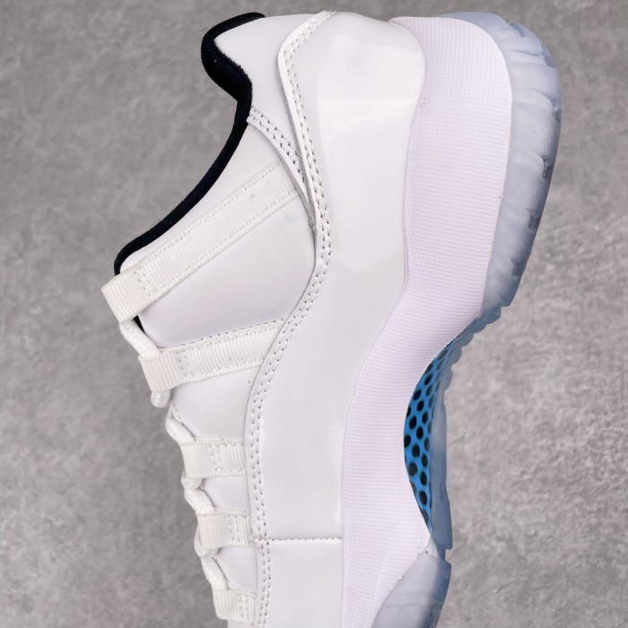 Jordan 11 Retro Low Legend Blue