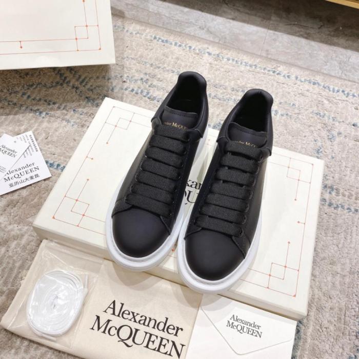 Alexander McQueen Oversized Black White Sole