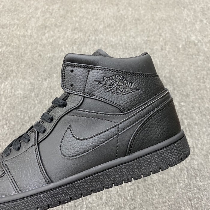 Jordan 1 Mid Triple Black