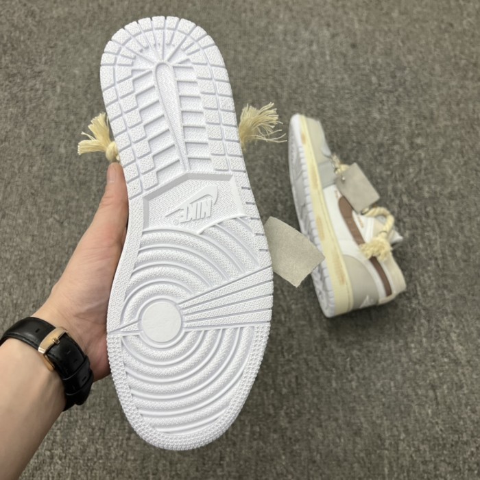 Jordan 1 Low Inside Out Tech Grey