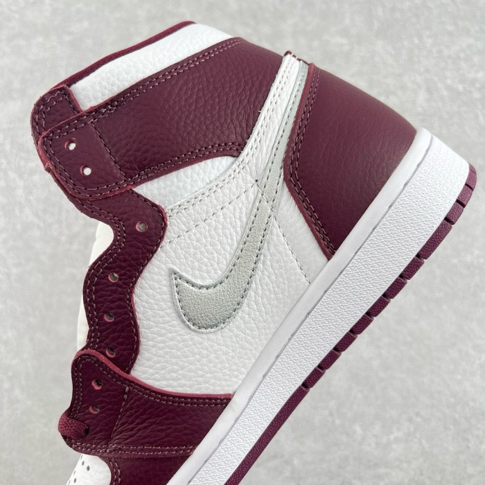 Jordan 1 Retro High OG Bordeaux