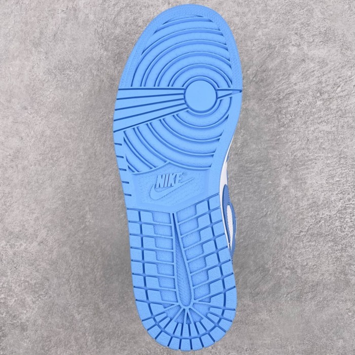 Jordan 1 Retro Mid UNC