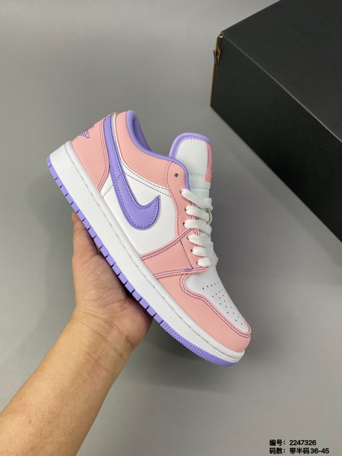 Jordan 1 Low SE Arctic Punch