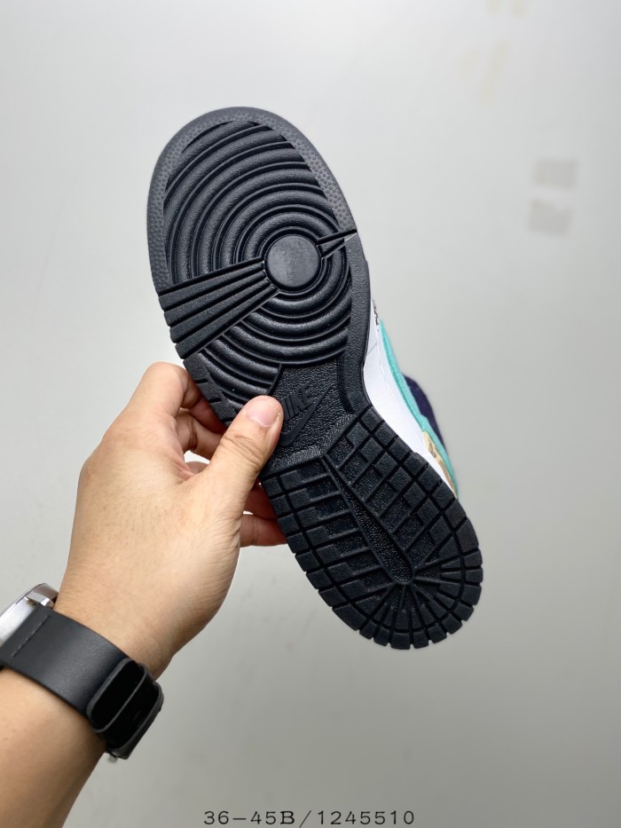 Nike Dunk Low Safari Mix (W)