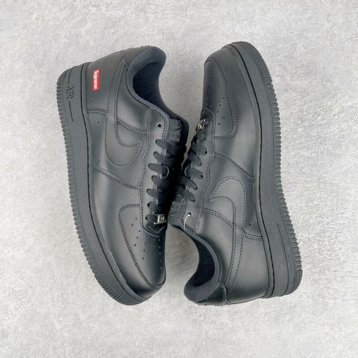 Nike Air Force 1 Low Supreme Black