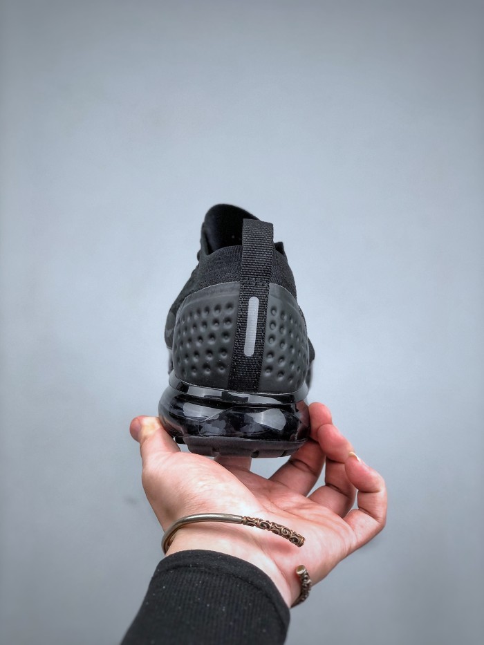 Nike Air VaporMax Flyknit 1.0 Sneaker 23