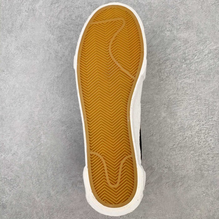 Nike Blazer Mid sacai Black Grey