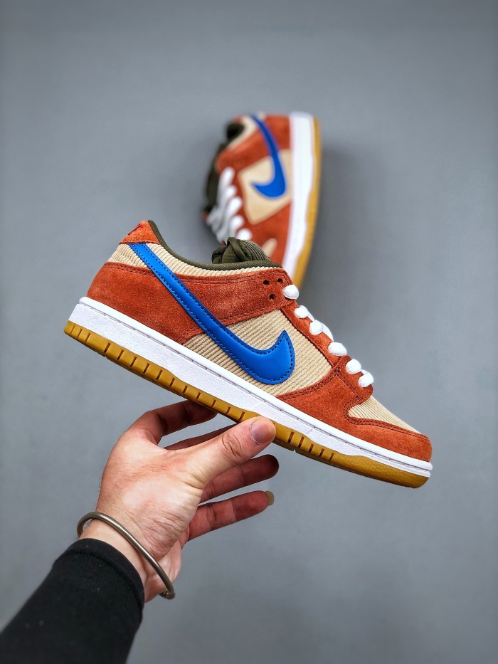 Nike SB Dunk Low Corduroy Dusty Peach